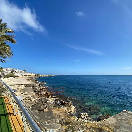 Apartament Mia Black Luxury - Luxury Topfloor With Private Terrace In Qawra - Adults Only - 1 Masterbed 2 Bathroom St Paul's Bay