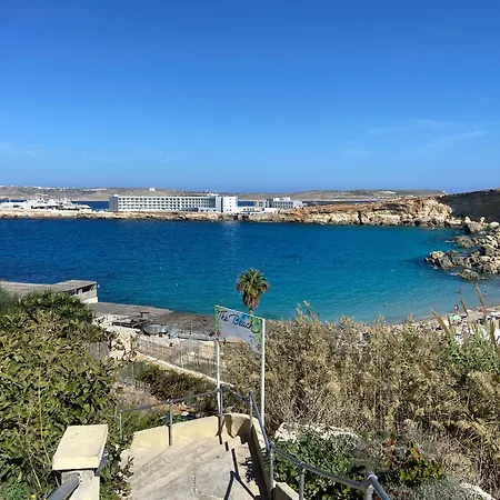 Mia Black Luxury - Luxury Topfloor With Private Terrace In Qawra - Adults Only - 1 Masterbed 2 Bathroom St Paul's Bay