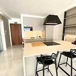 Mia Black Luxury - Luxury Topfloor With Private Terrace In Qawra - Adults Only - 1 Masterbed 2 Bathroom