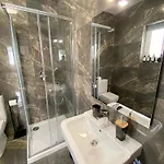 Mia Black Luxury - Luxury Topfloor With Private Terrace In Qawra - Adults Only - 1 Masterbed 2 Bathroom *