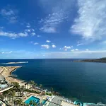 Mia Black Luxury - Luxury Topfloor With Private Terrace In Qawra - Adults Only - 1 Masterbed 2 Bathroom セント・ポールズ・ベイ