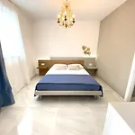 Mia Black Luxury - Luxury Topfloor With Private Terrace In Qawra - Adults Only - 1 Masterbed 2 Bathroom * セント・ポールズ・ベイ