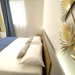 Mia Black Luxury - Luxury Topfloor With Private Terrace In Qawra - Adults Only - 1 Masterbed 2 Bathroom アパート