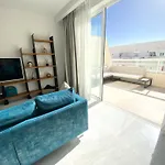 Mia Black Luxury - Luxury Topfloor With Private Terrace In Qawra - Adults Only - 1 Masterbed 2 Bathroom * セント・ポールズ・ベイ