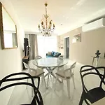 アパート Mia Black Luxury - Luxury Topfloor With Private Terrace In Qawra - Adults Only - 1 Masterbed 2 Bathroom *