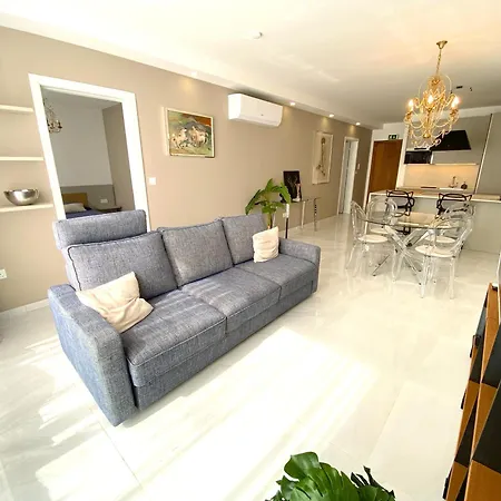Apartment Mia Black Luxury - With Private Pool *