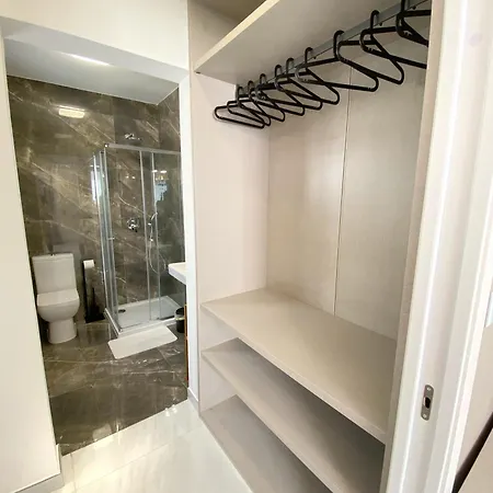 Mia Black Luxury - Luxury Topfloor With Private Terrace In Qawra - Adults Only - 1 Masterbed 2 Bathroom Appartamento