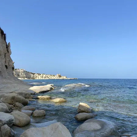 Mia Black Luxury - Luxury Topfloor With Private Terrace In Qawra - Adults Only - 1 Masterbed 2 Bathroom Appartamento