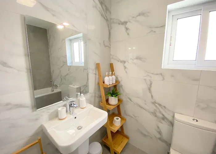 Daire Mia Black Luxury - Luxury Topfloor With Private Terrace In Qawra - Adults Only - 1 Masterbed 2 Bathroom St. Paul's Bay