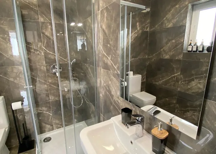 Mia Black Luxury - Luxury Topfloor With Private Terrace In Qawra - Adults Only - 1 Masterbed 2 Bathroom *