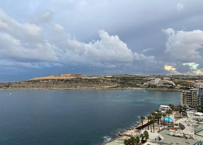 Daire Mia Black Luxury - Luxury Topfloor With Private Terrace In Qawra - Adults Only - 1 Masterbed 2 Bathroom *