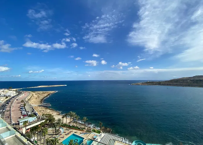 Mia Black Luxury - Luxury Topfloor With Private Terrace In Qawra - Adults Only - 1 Masterbed 2 Bathroom St. Paul's Bay