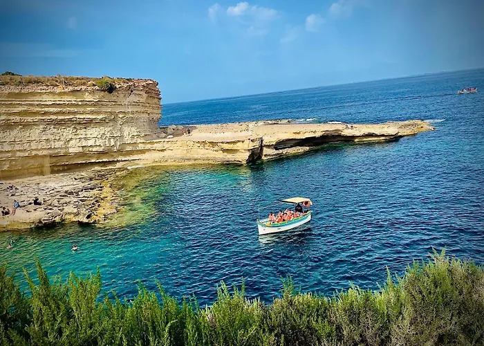 Daire Mia Black Luxury - Luxury Topfloor With Private Terrace In Qawra - Adults Only - 1 Masterbed 2 Bathroom