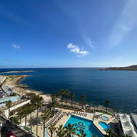 Mia Black Luxury - Luxury Topfloor With Private Terrace In Qawra - Adults Only - 1 Masterbed 2 Bathroom *