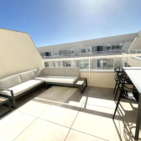 Mia Black Luxury - Luxury Topfloor With Private Terrace In Qawra - Adults Only - 1 Masterbed 2 Bathroom * San Pawl il-Baħar