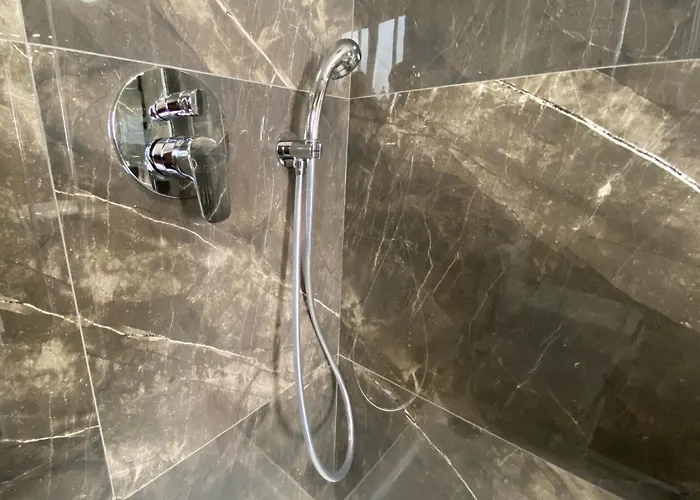 Mia Black Luxury - Luxury Topfloor With Private Terrace In Qawra - Adults Only - 1 Masterbed 2 Bathroom Lejlighed *