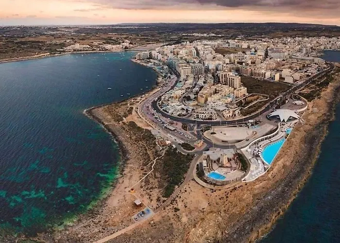 Mia Black Luxury - Luxury Topfloor With Private Terrace In Qawra - Adults Only - 1 Masterbed 2 Bathroom Lejlighed *