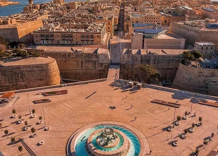 Mia Black Luxury - Luxury Topfloor With Private Terrace In Qawra - Adults Only - 1 Masterbed 2 Bathroom