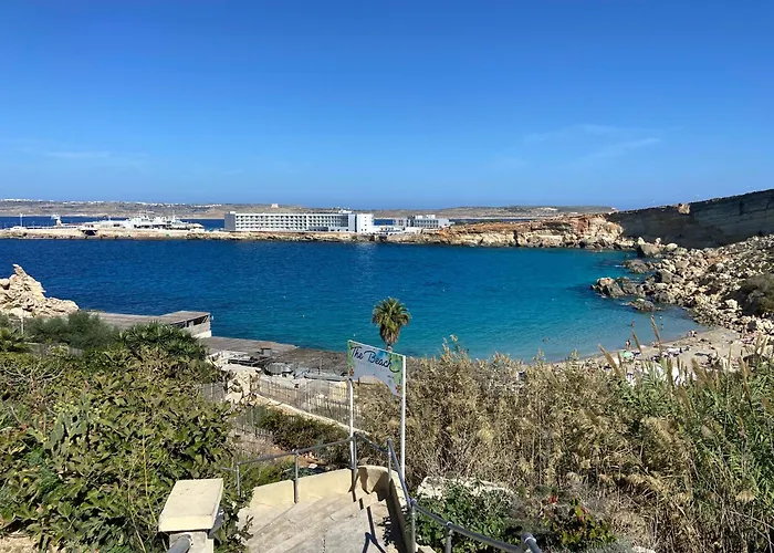 Mia Black Luxury - Luxury Topfloor With Private Terrace In Qawra - Adults Only - 1 Masterbed 2 Bathroom San Pawl il-Baħar