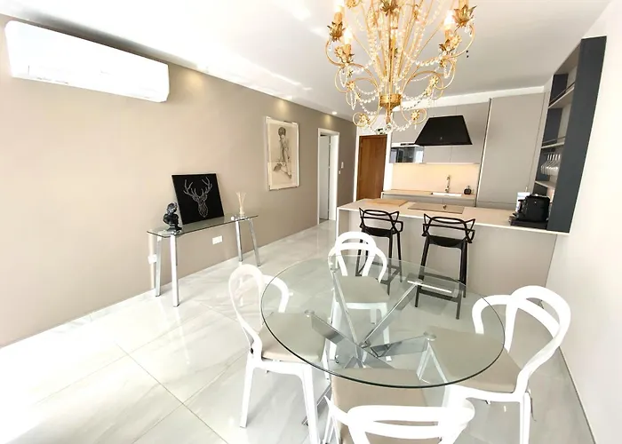 Lejlighed Mia Black Luxury - Luxury Topfloor With Private Terrace In Qawra - Adults Only - 1 Masterbed 2 Bathroom San Pawl il-Baħar